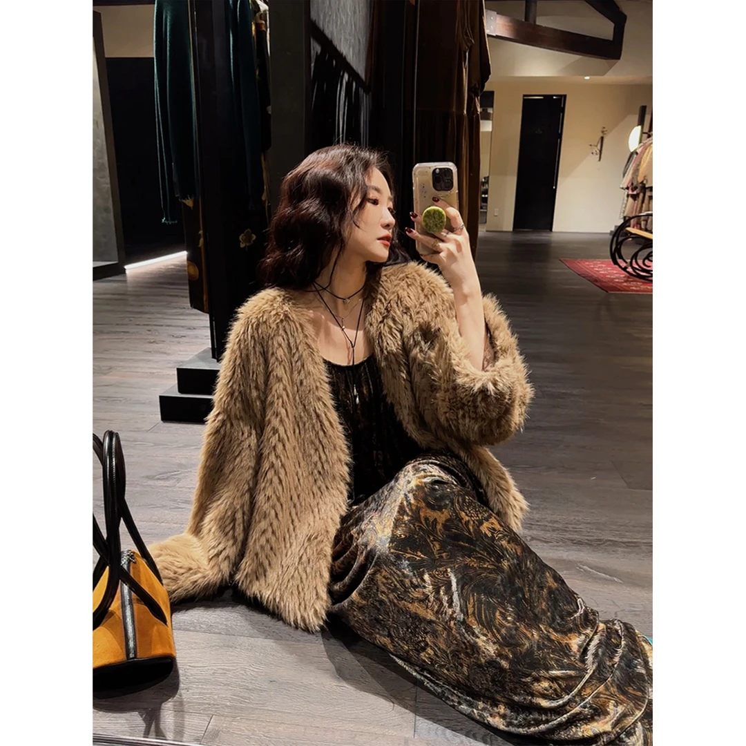 三吉黑花【雪之羽】2024新款爆款秋冬设计款环保外套