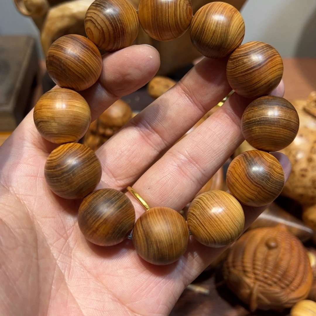 【闪购商品】香道类崖柏20