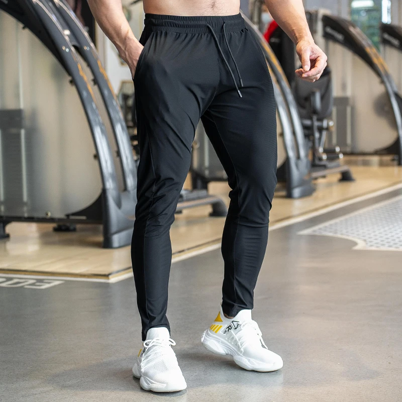 健身长裤男夏季薄款运动裤速干跑步训练修身弹力束脚卫裤小脚