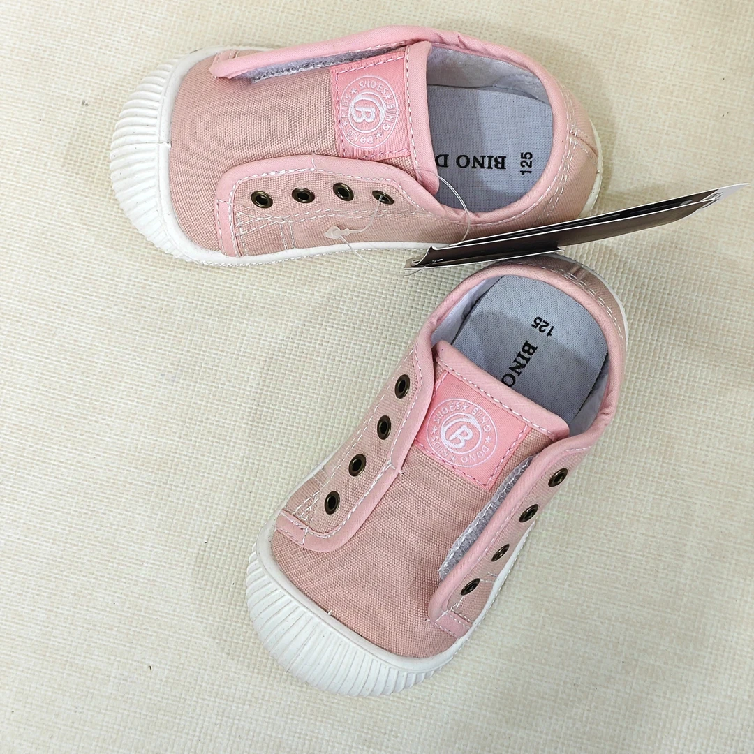 20 女宝四季款帆布鞋魔术贴休闲鞋2025