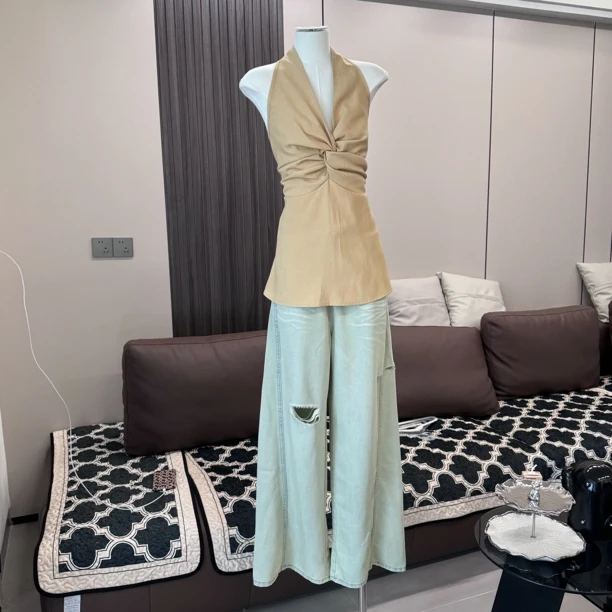 【西红柿专属】挂脖高端气质上衣牛仔裤