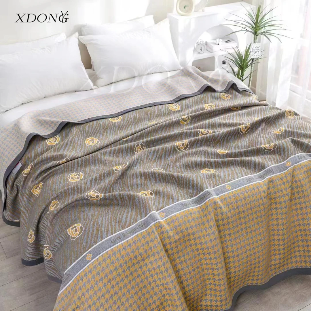 XDONGY（冬云家纺）240*250羊 绒蛋白抑菌透气千鸟格盖毯