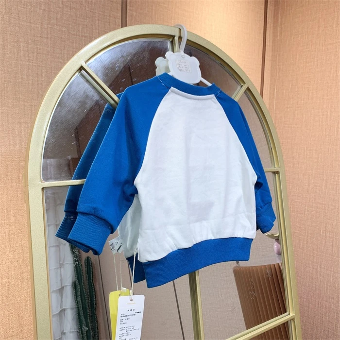 EL052   宝宝蓝色拼接单上衣