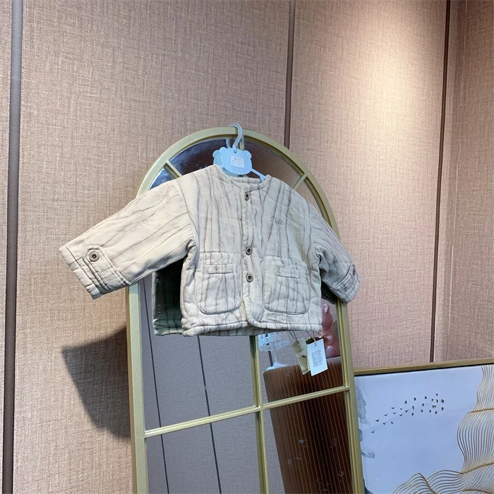 AG189   宝宝杏色加绒厚外套