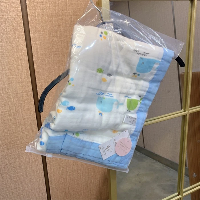 DP266   宝宝蓝色包边小海豚六层泡泡纱浴巾   110*110