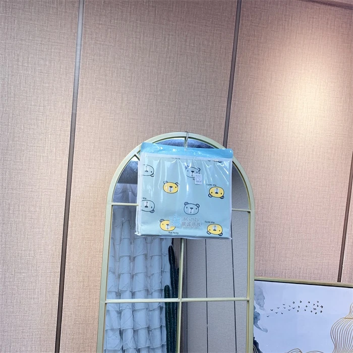 DP317   宝宝绿色双面隔尿垫  90*120