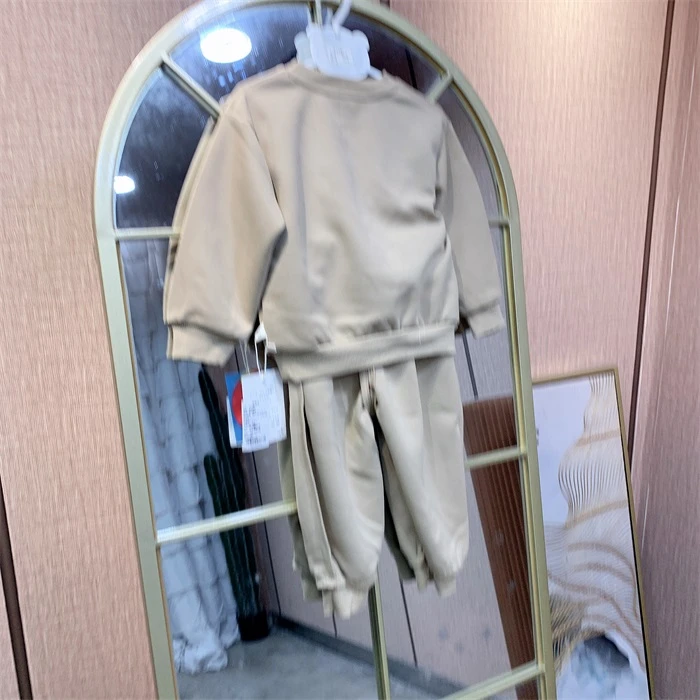 ED345     宝宝咖色卫衣套装