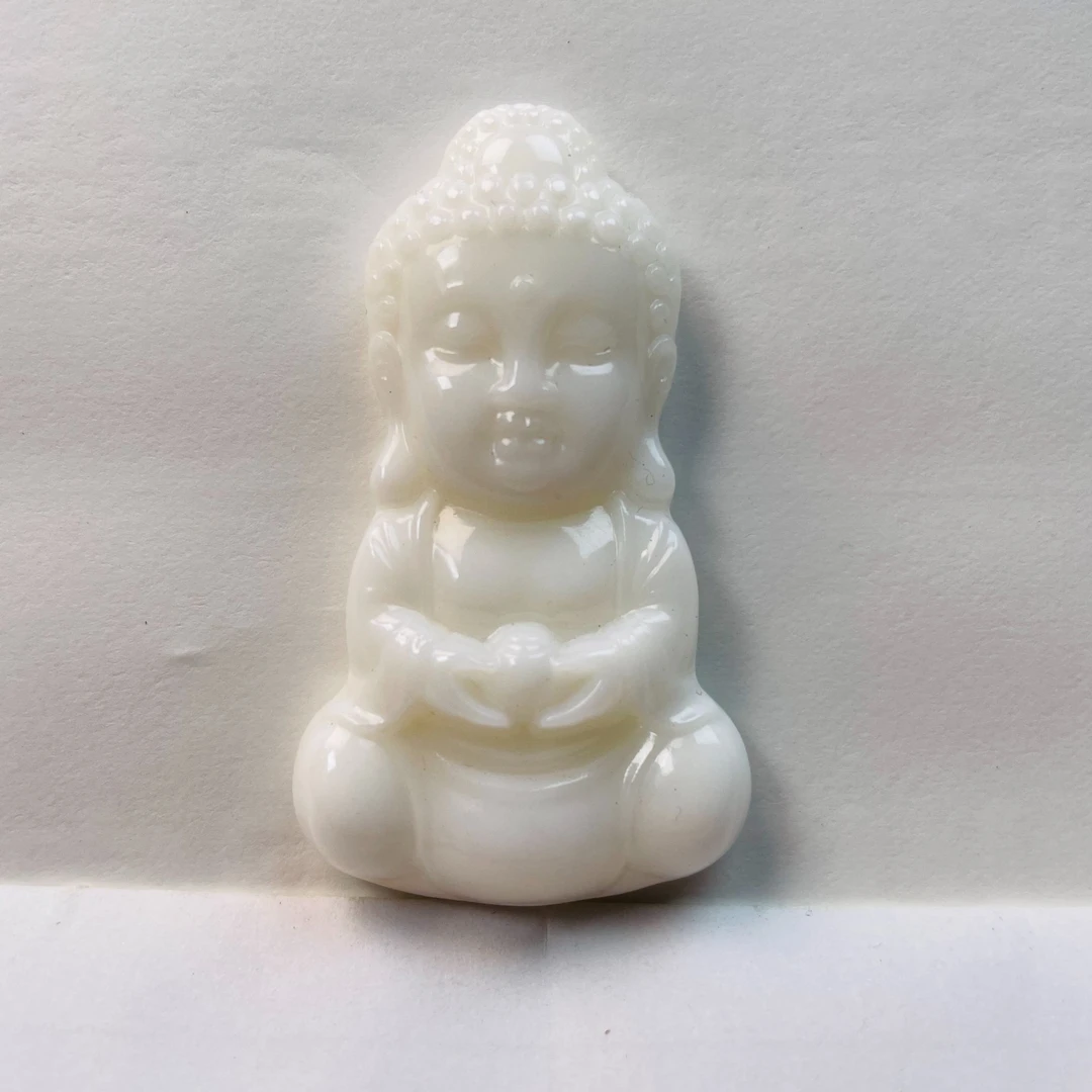 非金属仿珍珠吊坠 天然深海贝壳精雕宝宝F  奶白无暇雕刻佛公