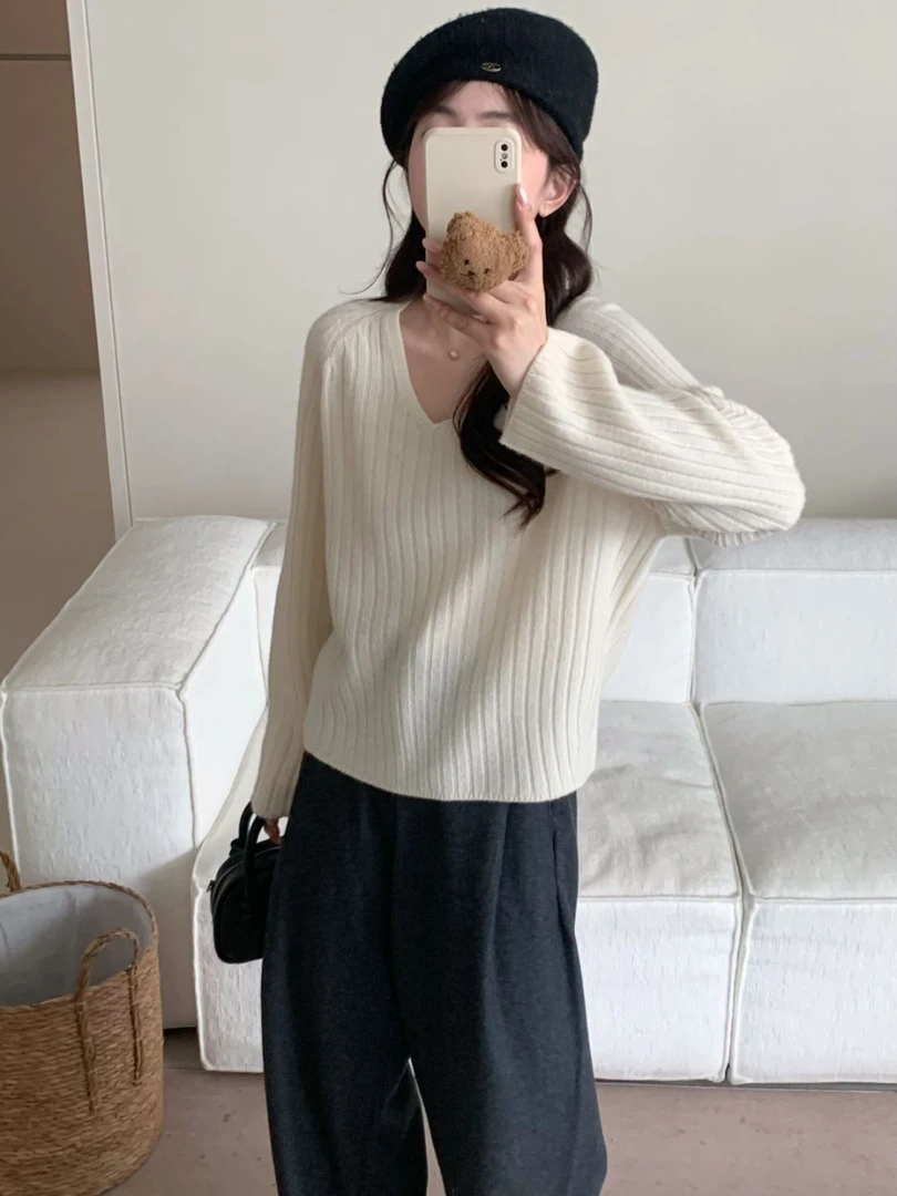 【素简.800192】秋冬新款绵羊毛羊绒坑条鸡心显瘦女装上新毛衣