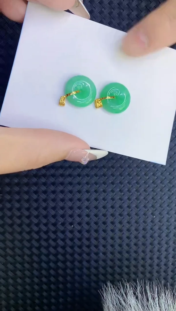 【闪购商品】翡翠颈饰18K金镶嵌多样性发其一