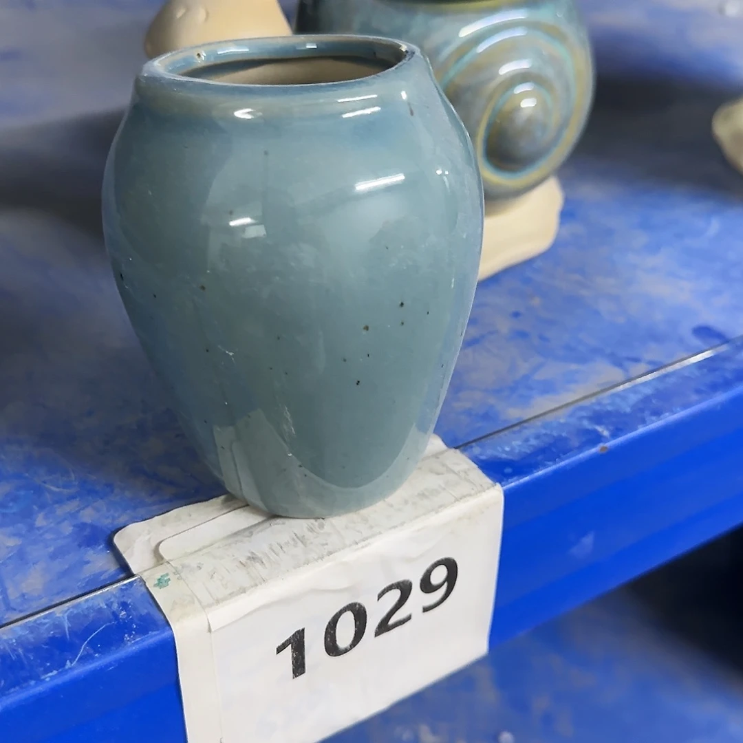 红陶20CM（含）-50CM（不含）