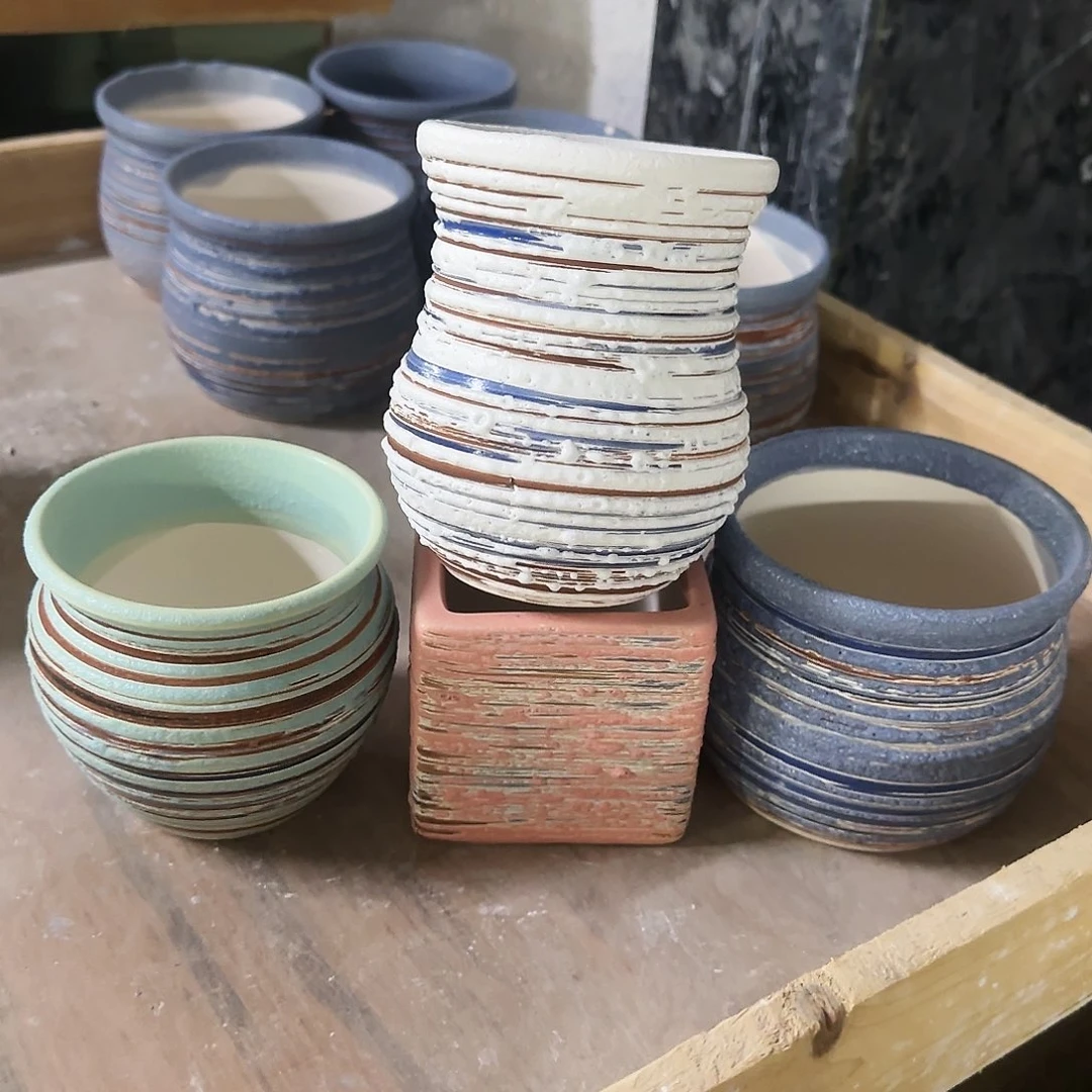 红陶20CM（含）-50CM（不含）4个