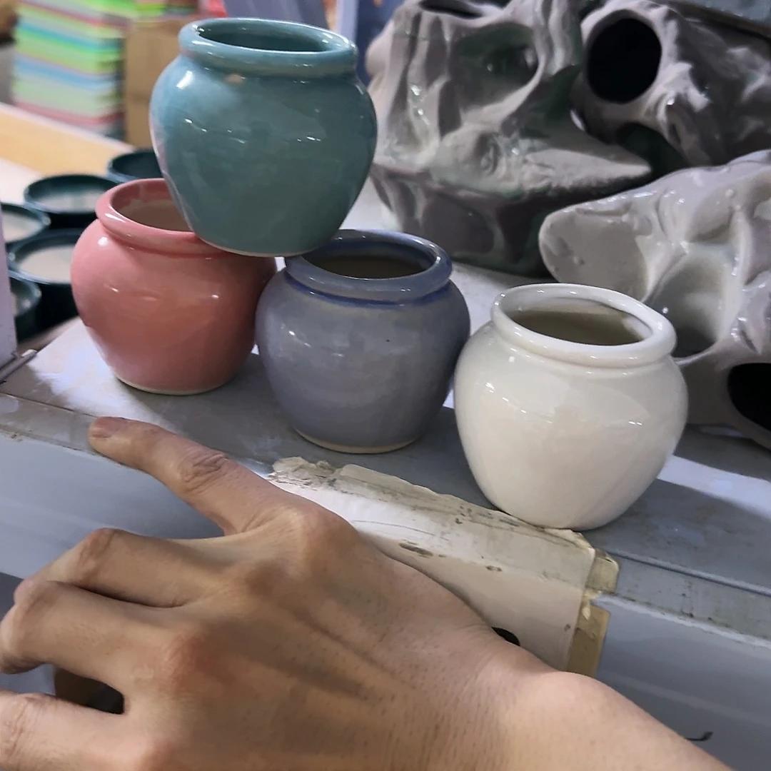 红陶20CM（含）-50CM（不含）4个