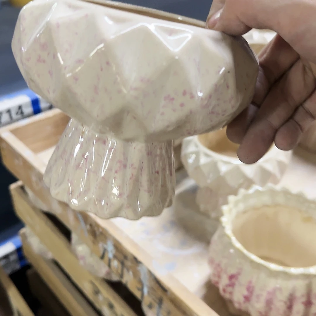 红陶20CM（含）-50CM（不含）