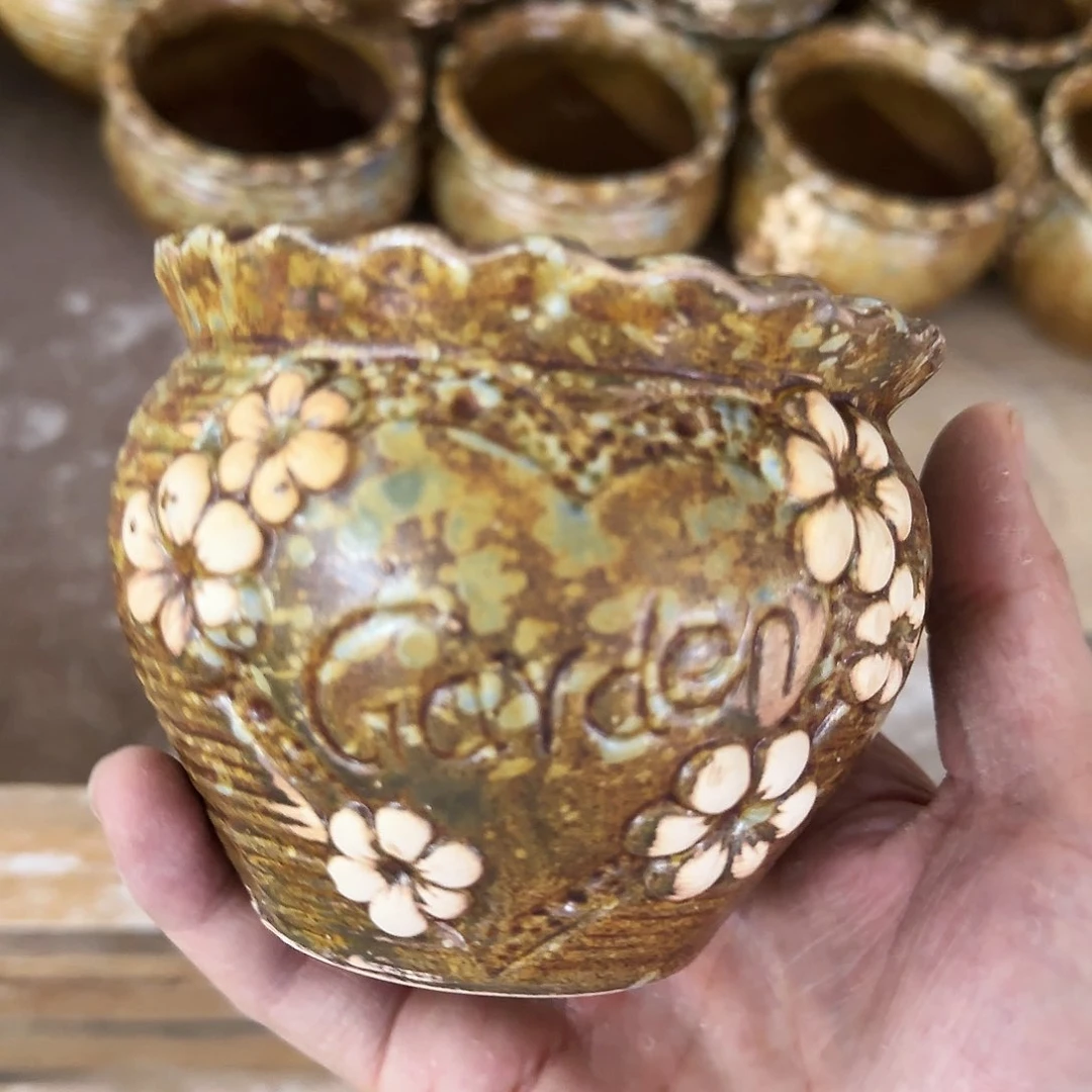 红陶20CM（含）-50CM（不含）