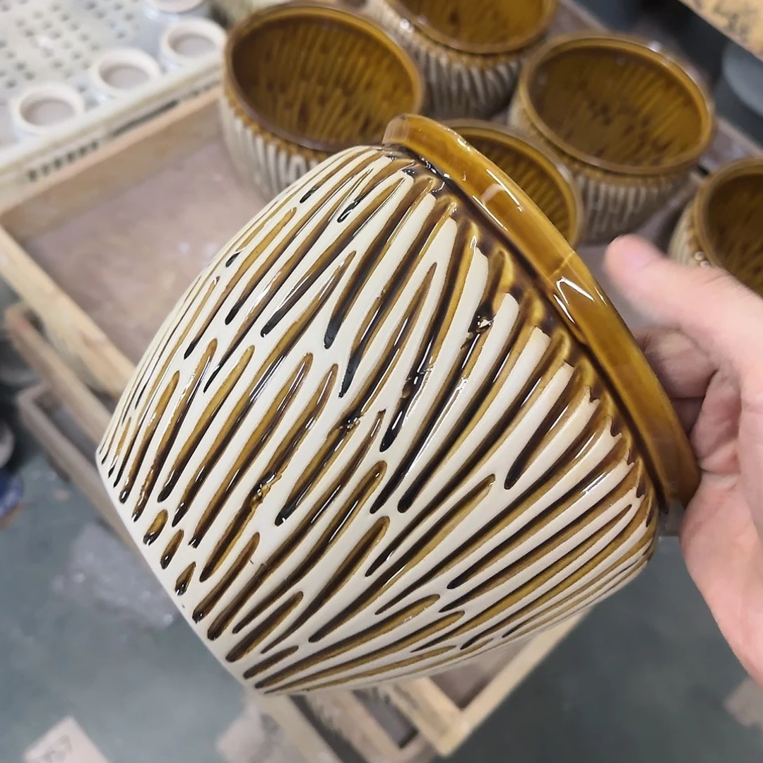 红陶20CM（含）-50CM（不含）