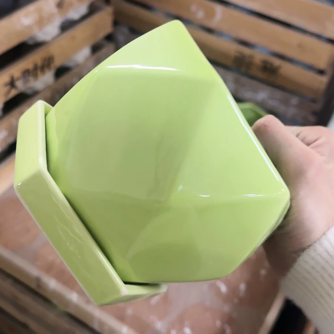 红陶20CM（含）-50CM（不含）