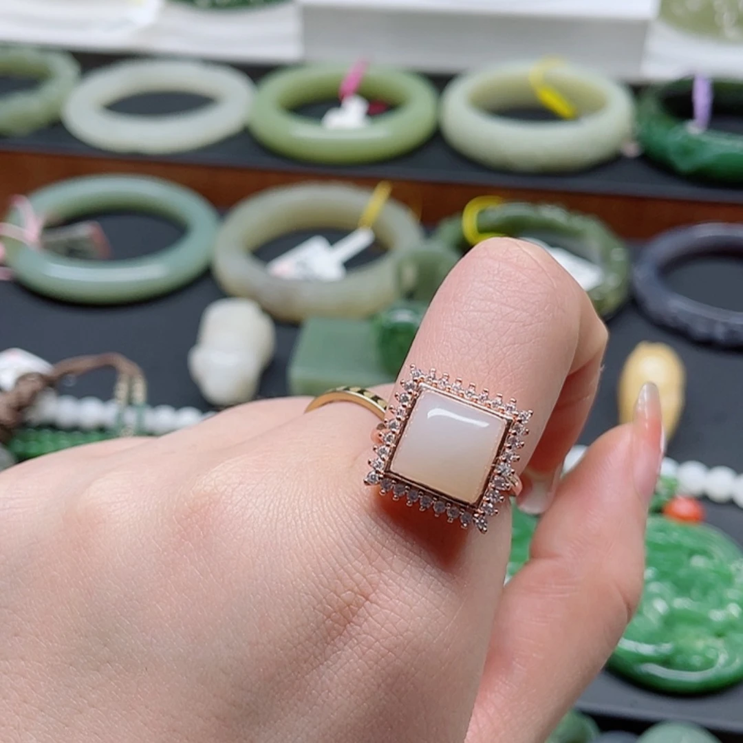 【闪购商品】和田玉戒指未镶嵌