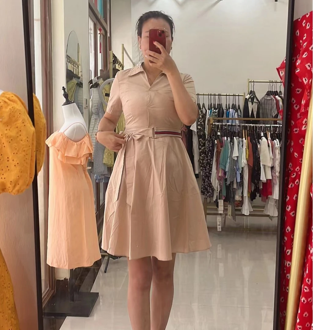 气质时尚端庄休闲连衣裙