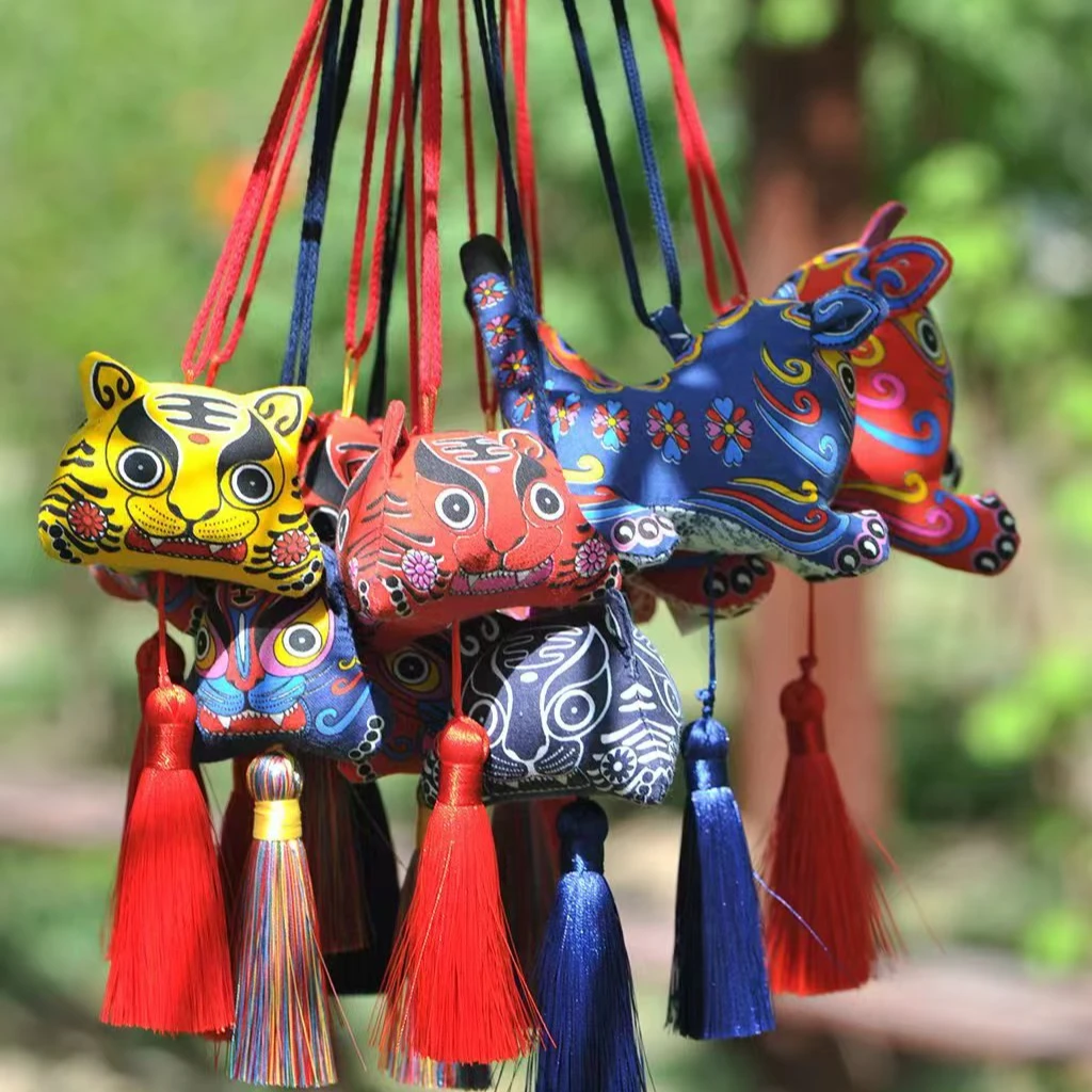 虎清新清香手工香包天然香草配方安神驱蚊虫非遗文创助眠香囊随身