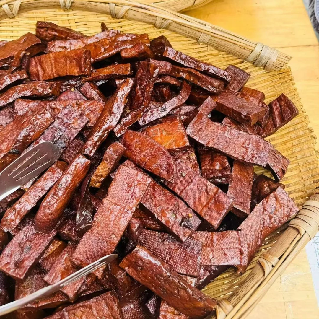 手工花椒豆腐干四川特产豆干麻辣豆干五香零食批发休闲零食豆皮
