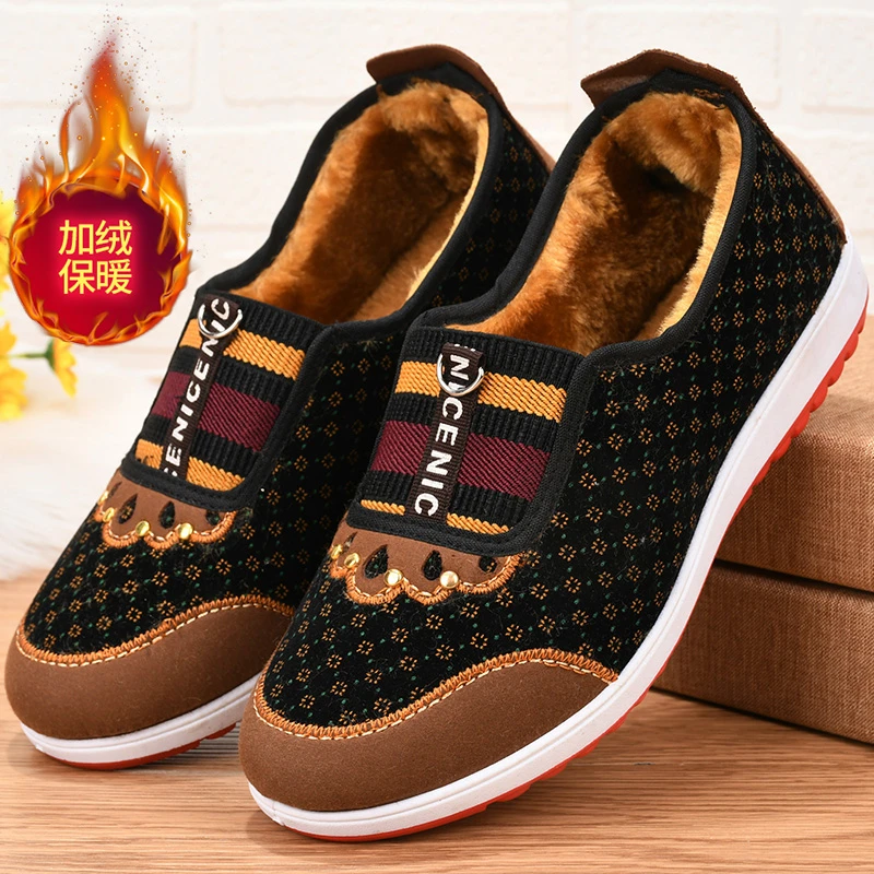 冬季老北京棉鞋女加绒保暖妈妈鞋休闲加厚防滑老人奶奶鞋棉靴软底
