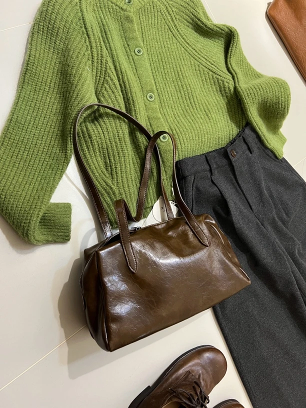 【鞠子JuZi】8330#菲菲自留搭大衣高级色调秋冬波士顿手提包包