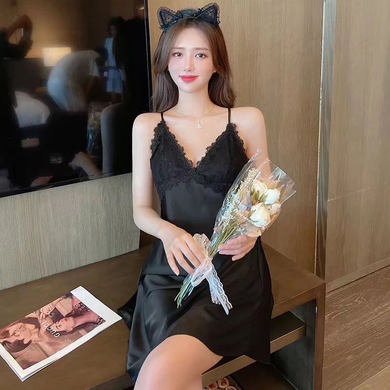 网红性感吊带睡衣女夏季带胸垫显瘦薄冰蕾丝露背大码火辣打底短裙