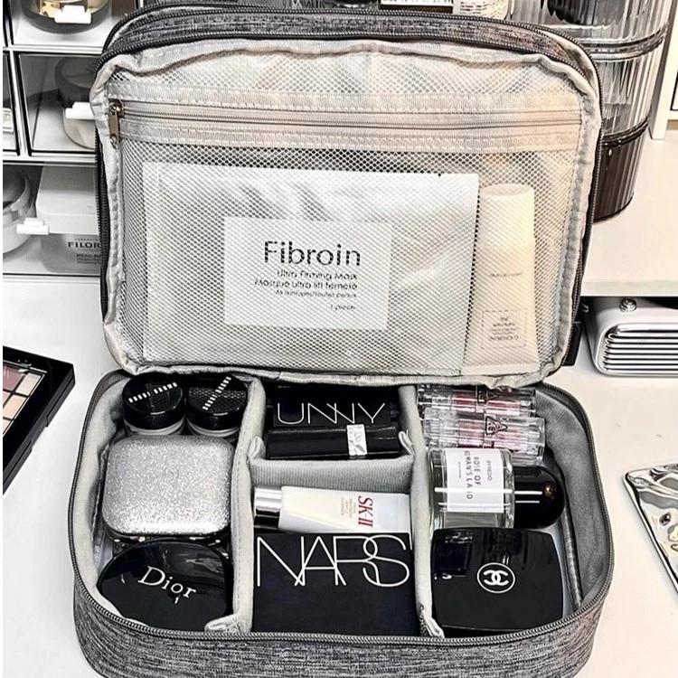 年多多时尚化妆包手提护肤品网红包旅行纯色化妆品袋化妆刷洗漱品