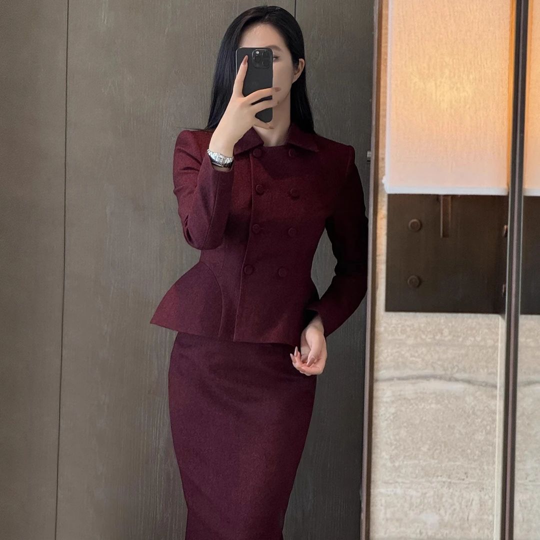 3274-复古红时髦气质优雅双排扣西装外套半身裙两件套装