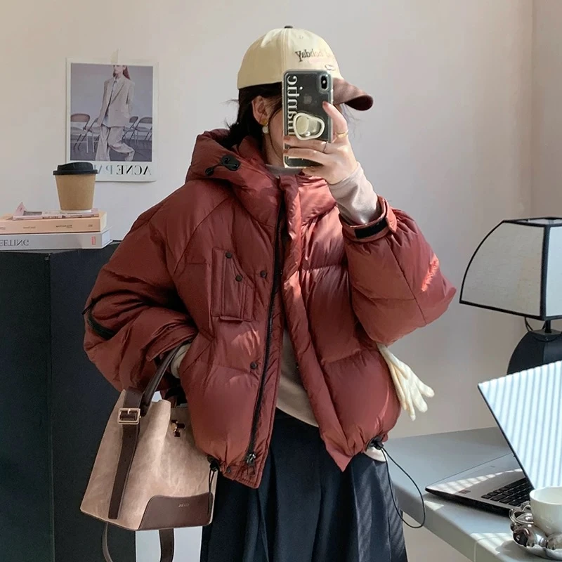 D370-红色-设计师款-短款羽绒服白鸭绒休闲时尚百搭