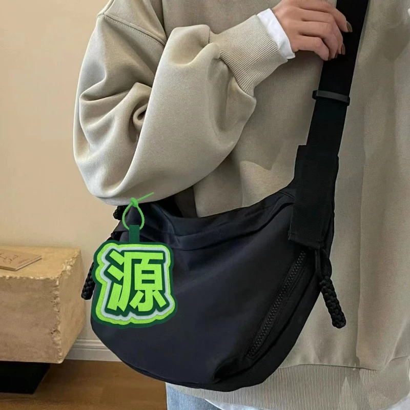 王源应援周边高颜值背包挂件包包挂饰创意文字款无纺布钥匙扣吊坠