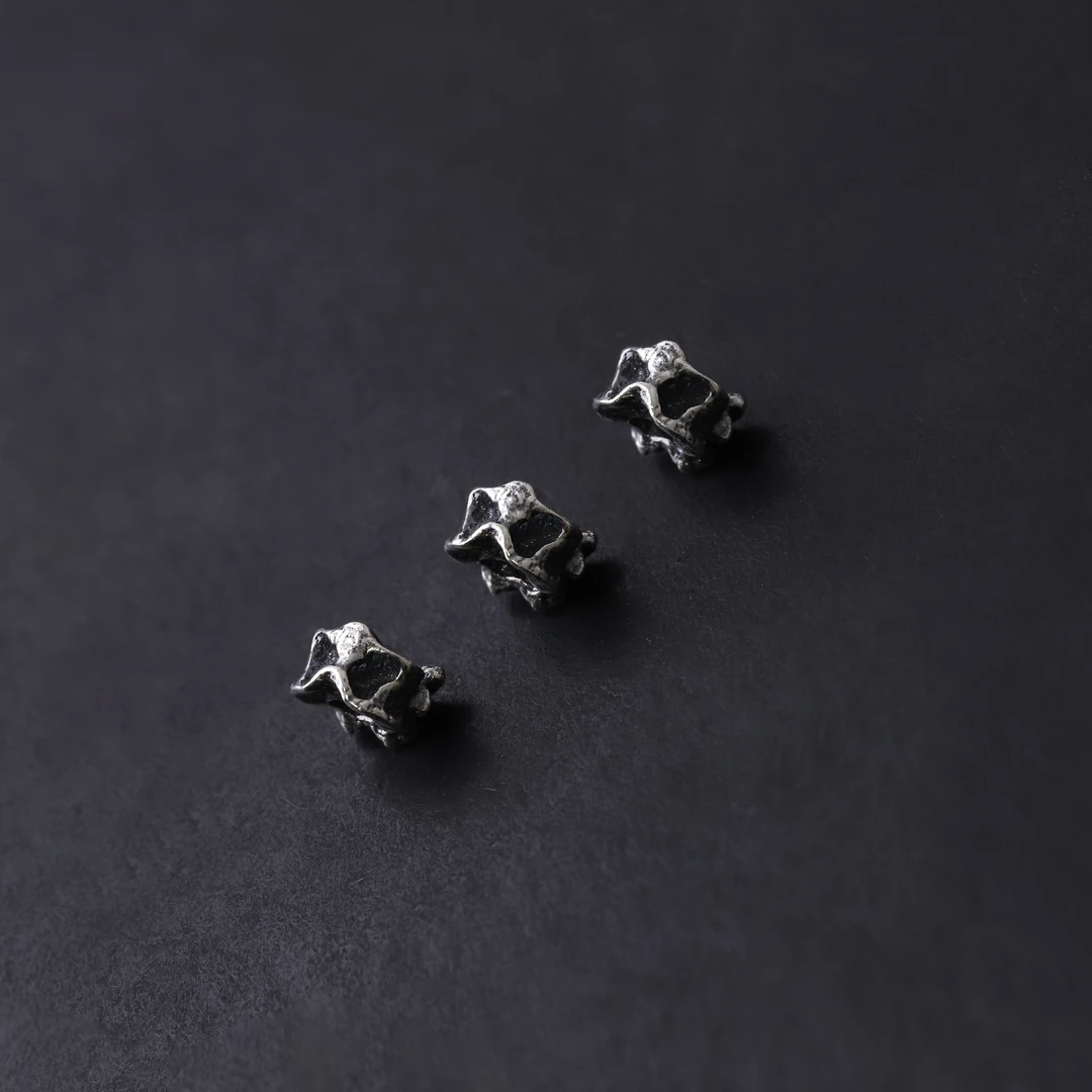 925银银制品 S8168-4  【925银阿呆龙骨】配饰隔珠隔片绳束