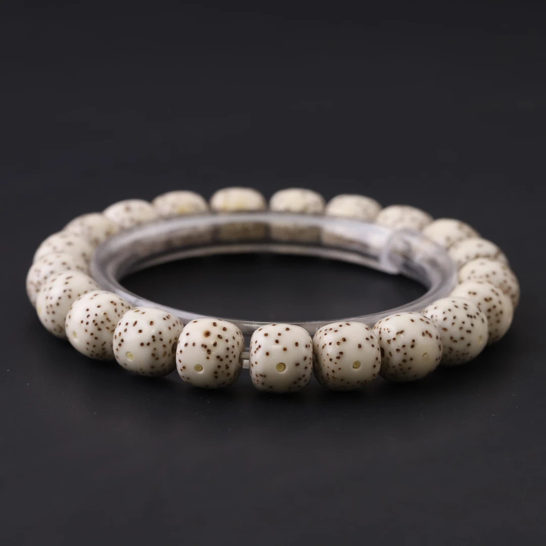 S7894-1【骨瓷双留白】板王级纯原骨瓷针尖星大留白星月单圈手串