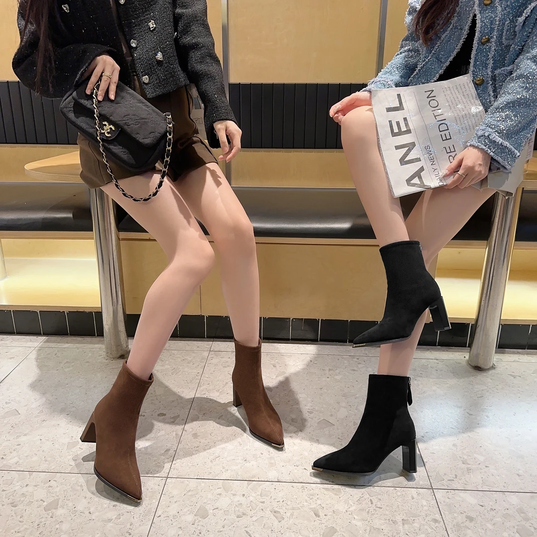 奢调短靴女 秋冬新款百搭瘦瘦靴尖头粗跟绒面高跟女靴 7913-9Y