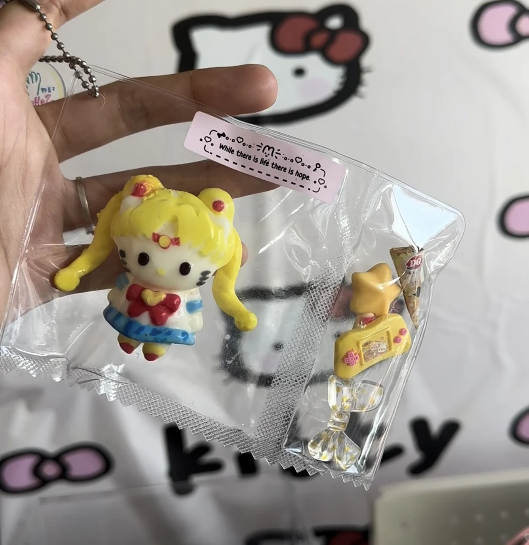 美少女kitty胖丁捏捏（配件随机）