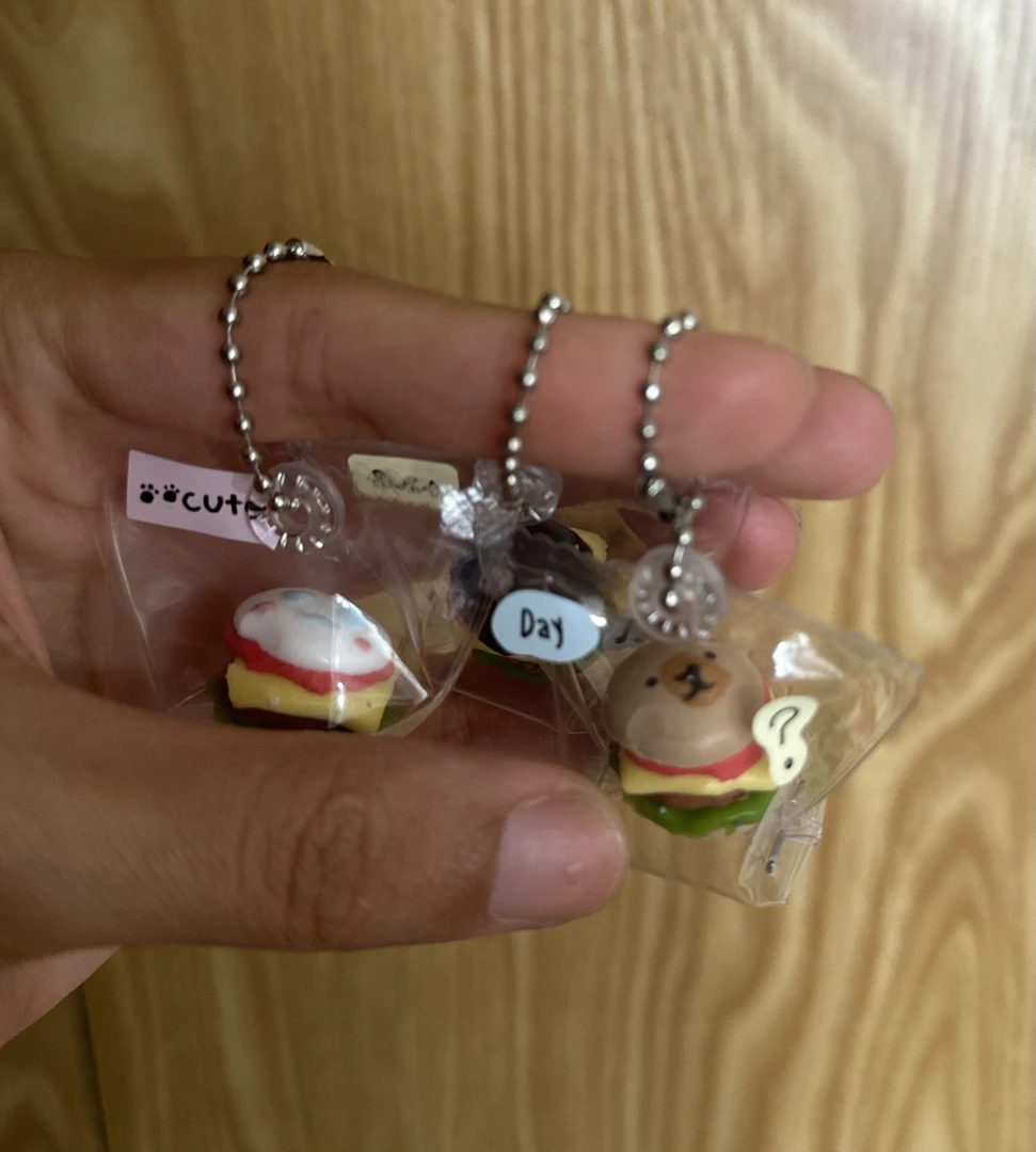 鼻噶挂件汉堡捏捏（装饰贴纸随机）