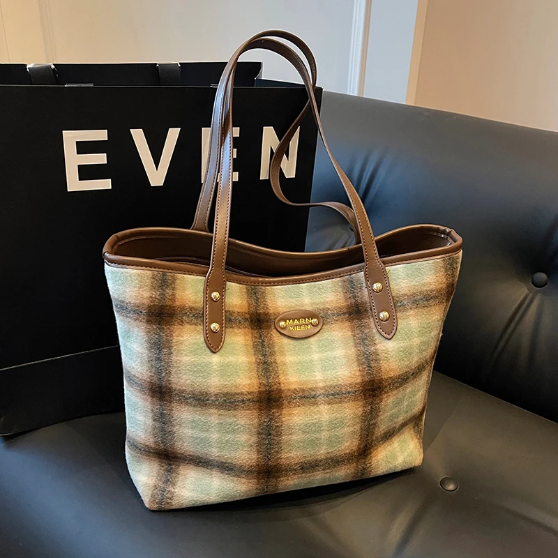 艾米兔女包休闲洋气2023新款秋冬潮流时尚大容量单肩通勤托特包