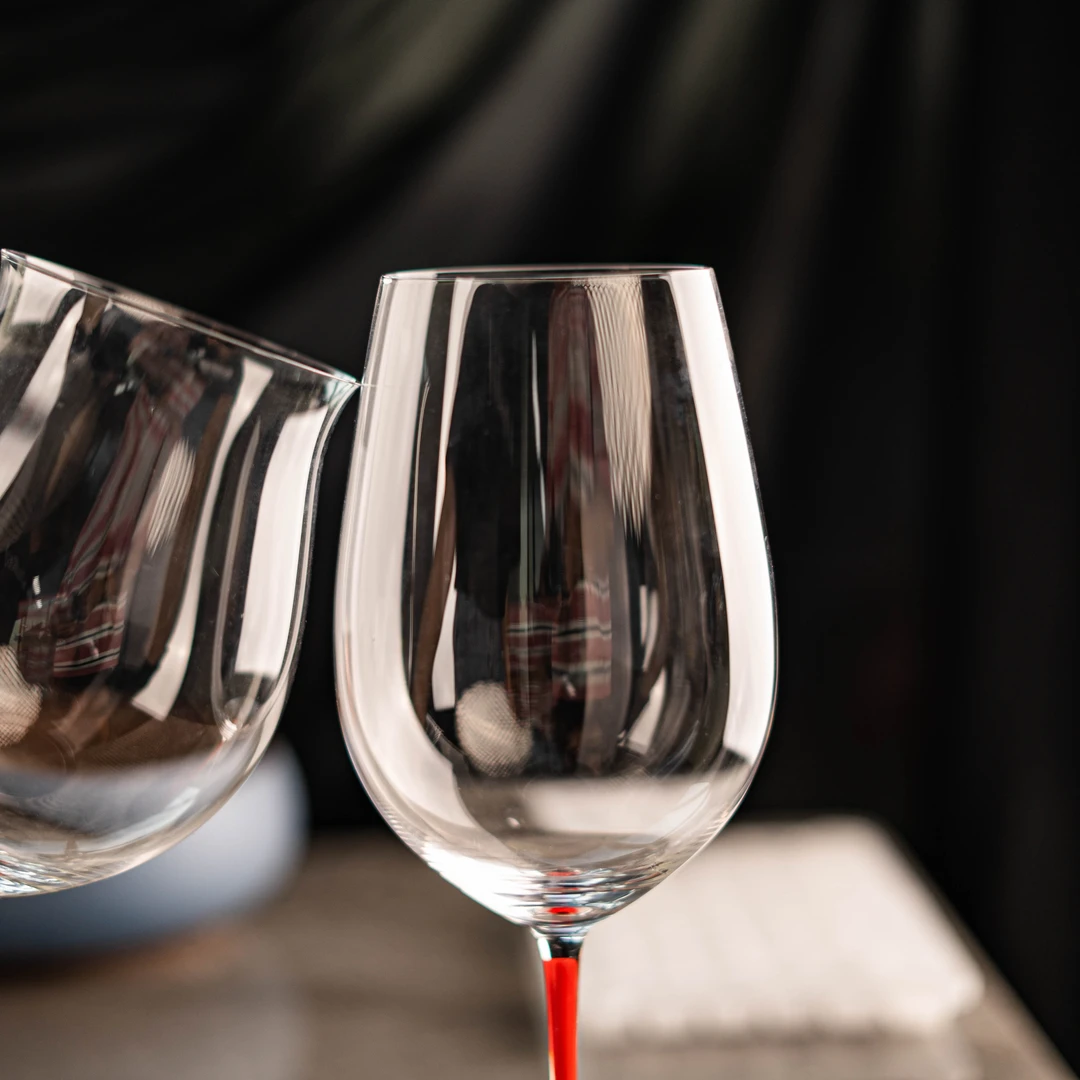 厨鲸【高端红酒杯】纯手工超薄葡萄酒杯欧式无铅水晶欧式黑底高脚杯