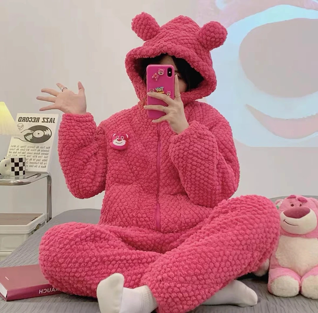 睡衣女冬季加厚加绒加厚保暖三层夹棉新款草莓熊家居服套装