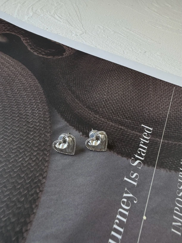 铜合金耳饰 韩系简约百搭银色爱心耳钉ins