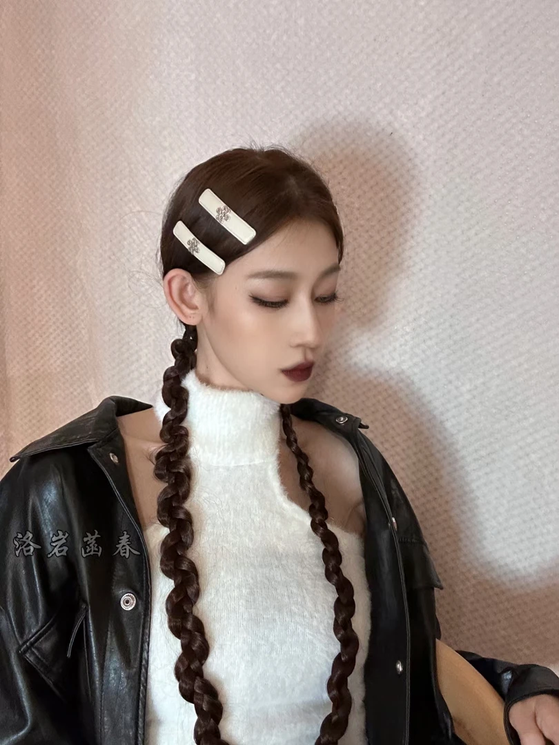 洛岩菡春新款（一对）乌力吉民族风发饰百搭气质