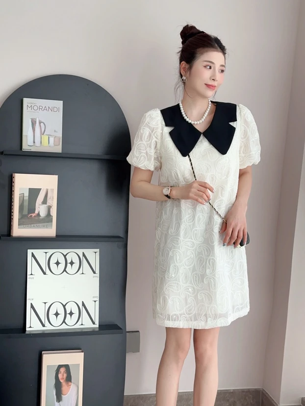 百搭个性潮流裙子。