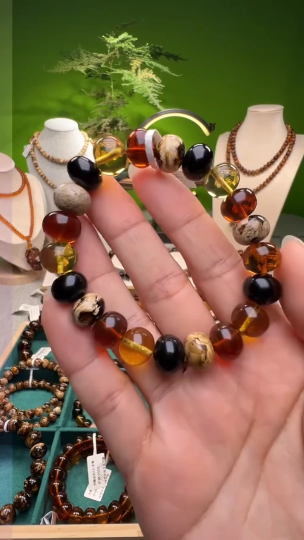 【闪购商品】琥珀裸石未镶嵌抚顺琥珀 多宝11+