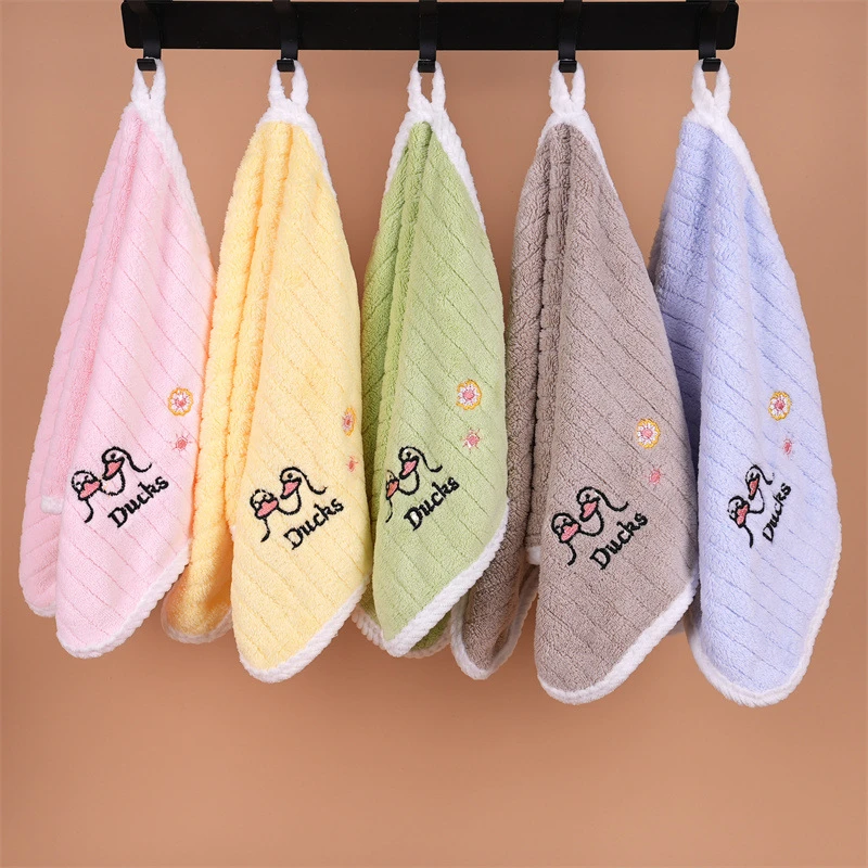 儿童珊瑚绒毛巾不掉毛宝宝洗澡巾洗脸毛巾浴巾吸水毛巾擦手幼儿园