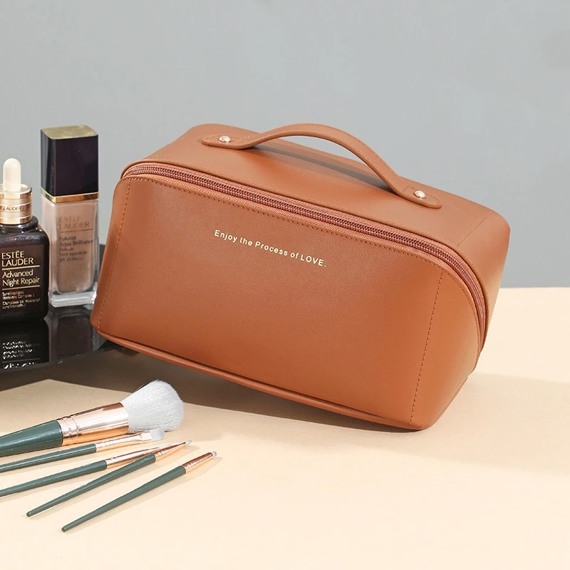 欧式高档防水化妆包大容量便携式外出随身旅行洗漱包化妆品收纳包