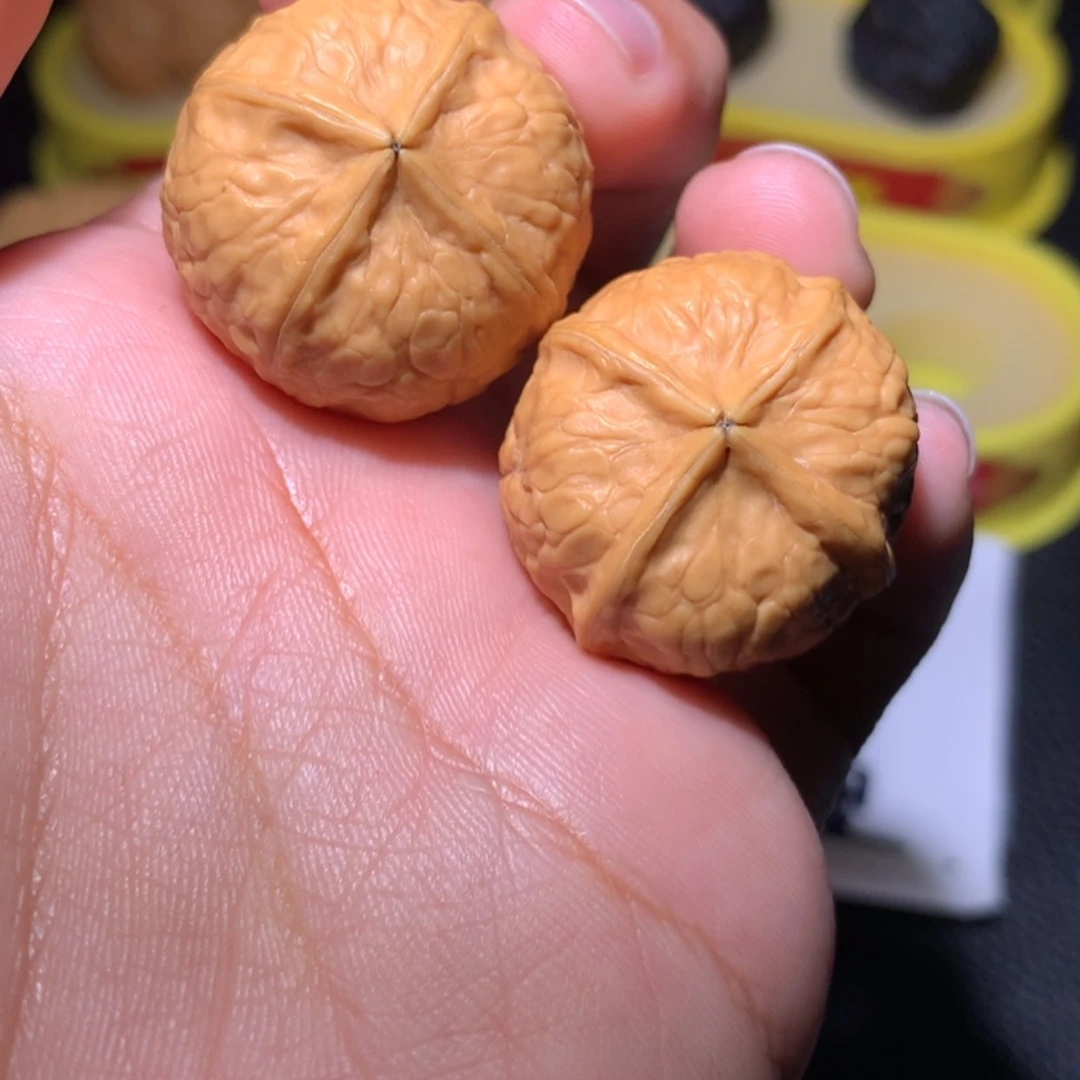 【闪购商品】文玩核桃吊坠S**Q