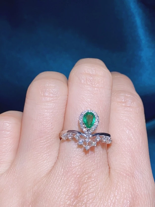 天然赞比亚祖母绿戒指 主石：0.49ct