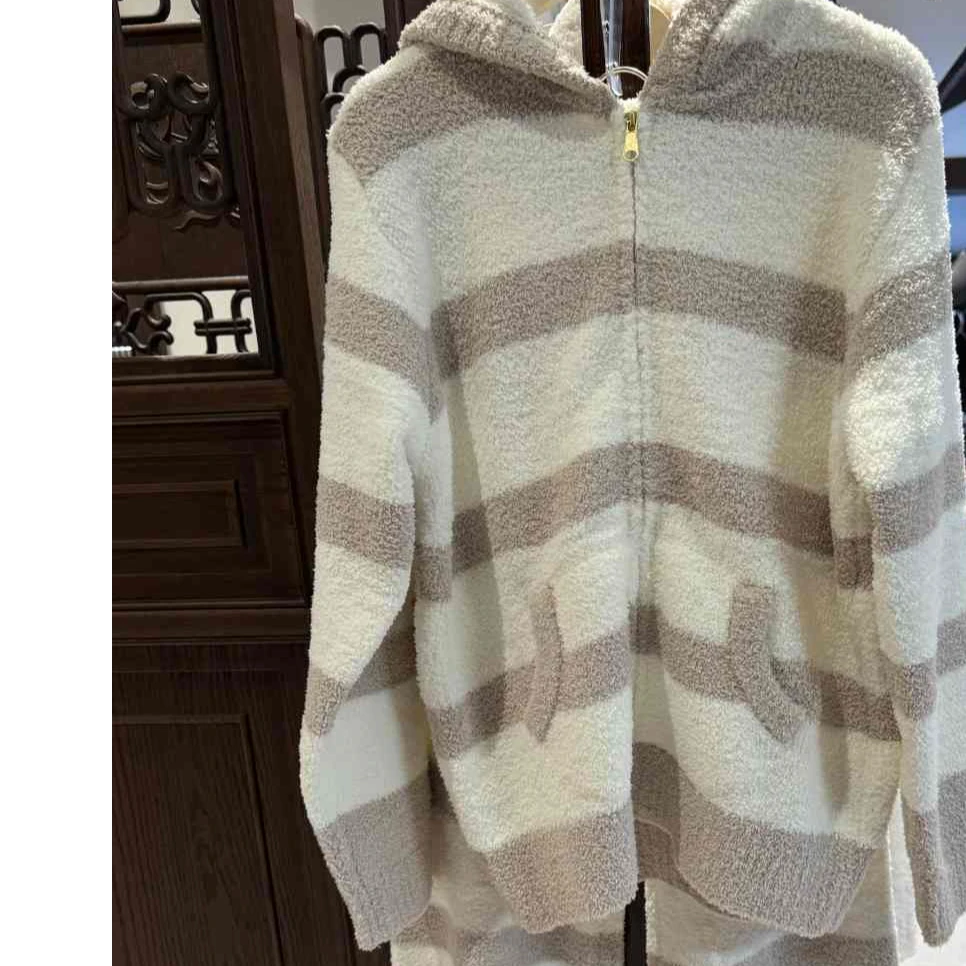 10.6聚惠家 肌羽半边绒家居服数量有限
