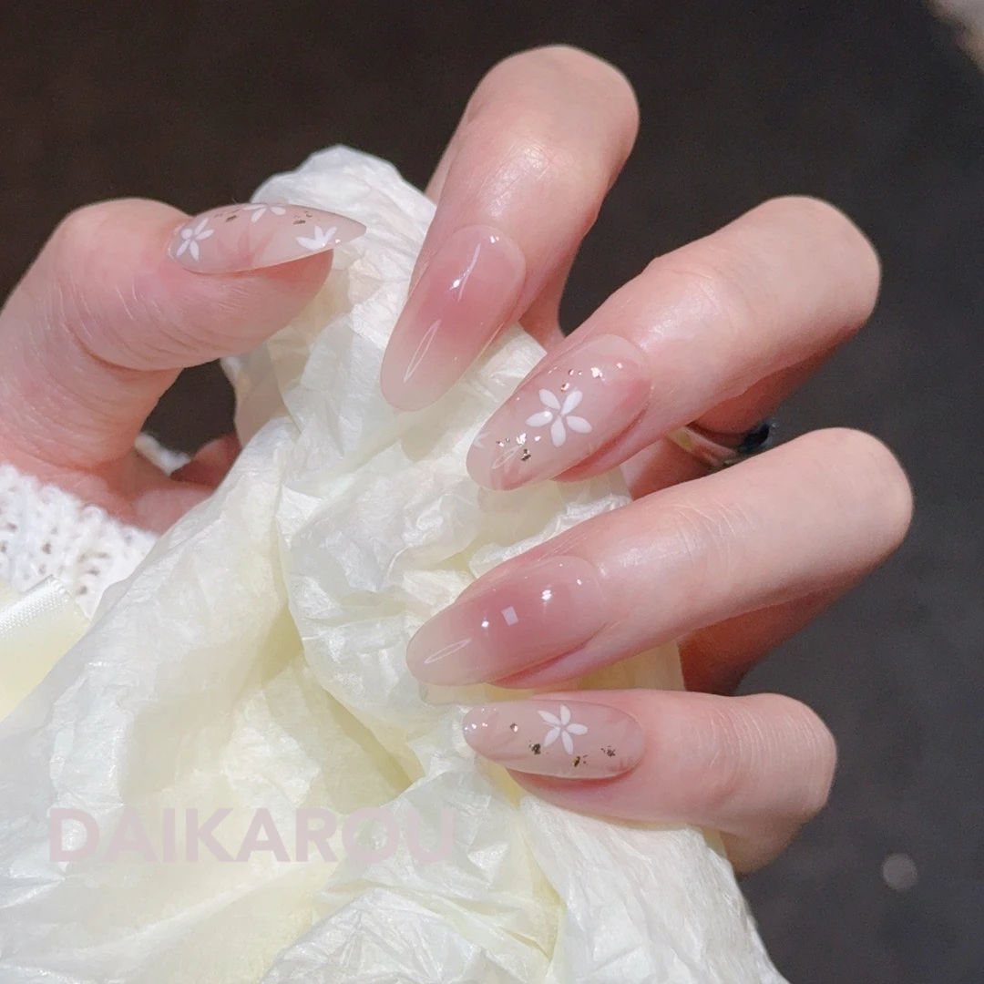 樱树丁达尔 黛卡柔  新甲型 此度 短椭圆手工穿戴甲10片